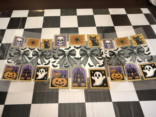 Skulls & Cats & Pumpkins